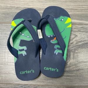🌈 carters toddler Dino flip flops NWOT size 11/12